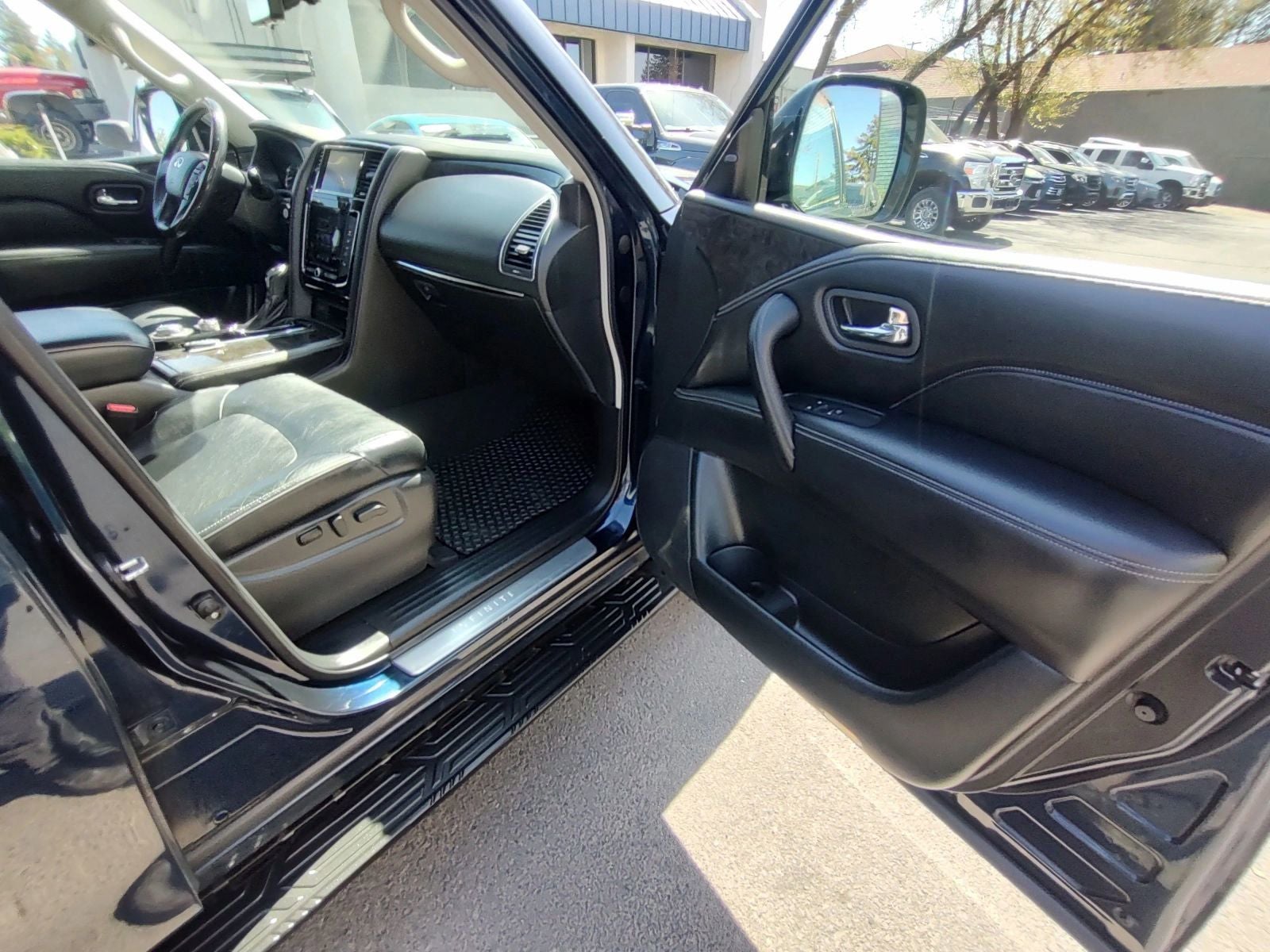 2020 INFINITI QX80 LUXE