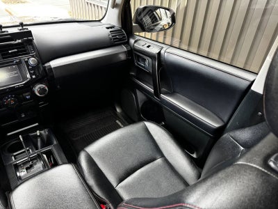 2018 Toyota 4Runner TRD Off-Road Premium