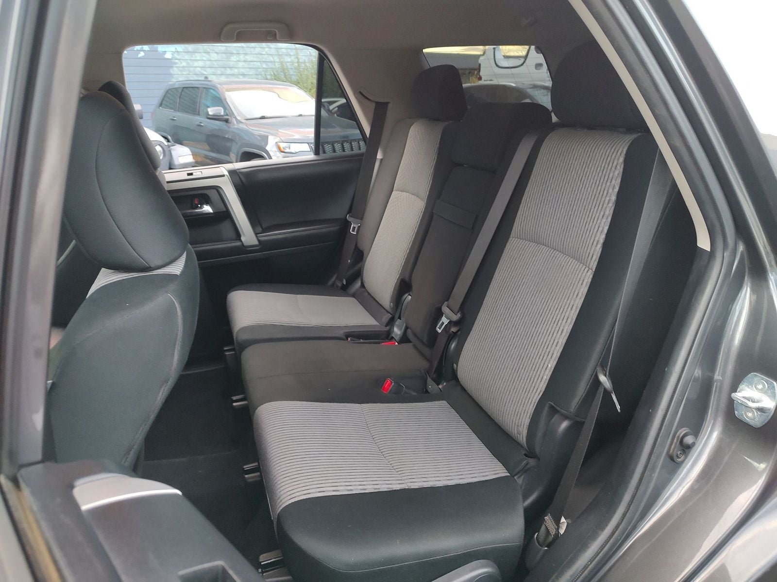 2018 Toyota 4Runner SR5 Sport Utility 4D