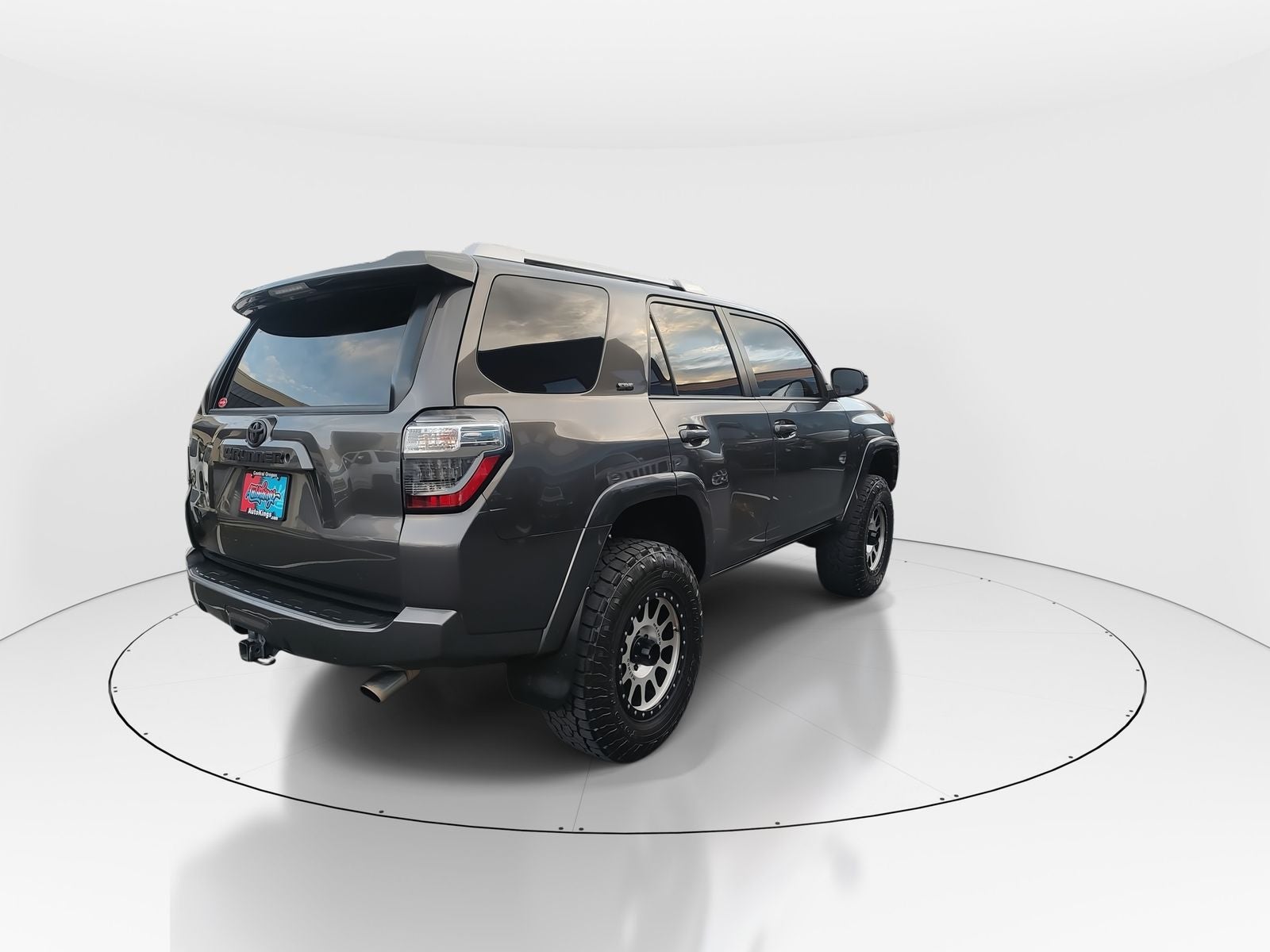 2018 Toyota 4Runner SR5 Sport Utility 4D