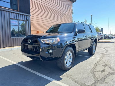 2021 Toyota 4Runner SR5 Sport Utility 4D