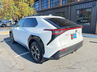2024 Toyota bZ4X XLE Sport Utility 4D