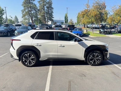 2024 Toyota bZ4X XLE Sport Utility 4D