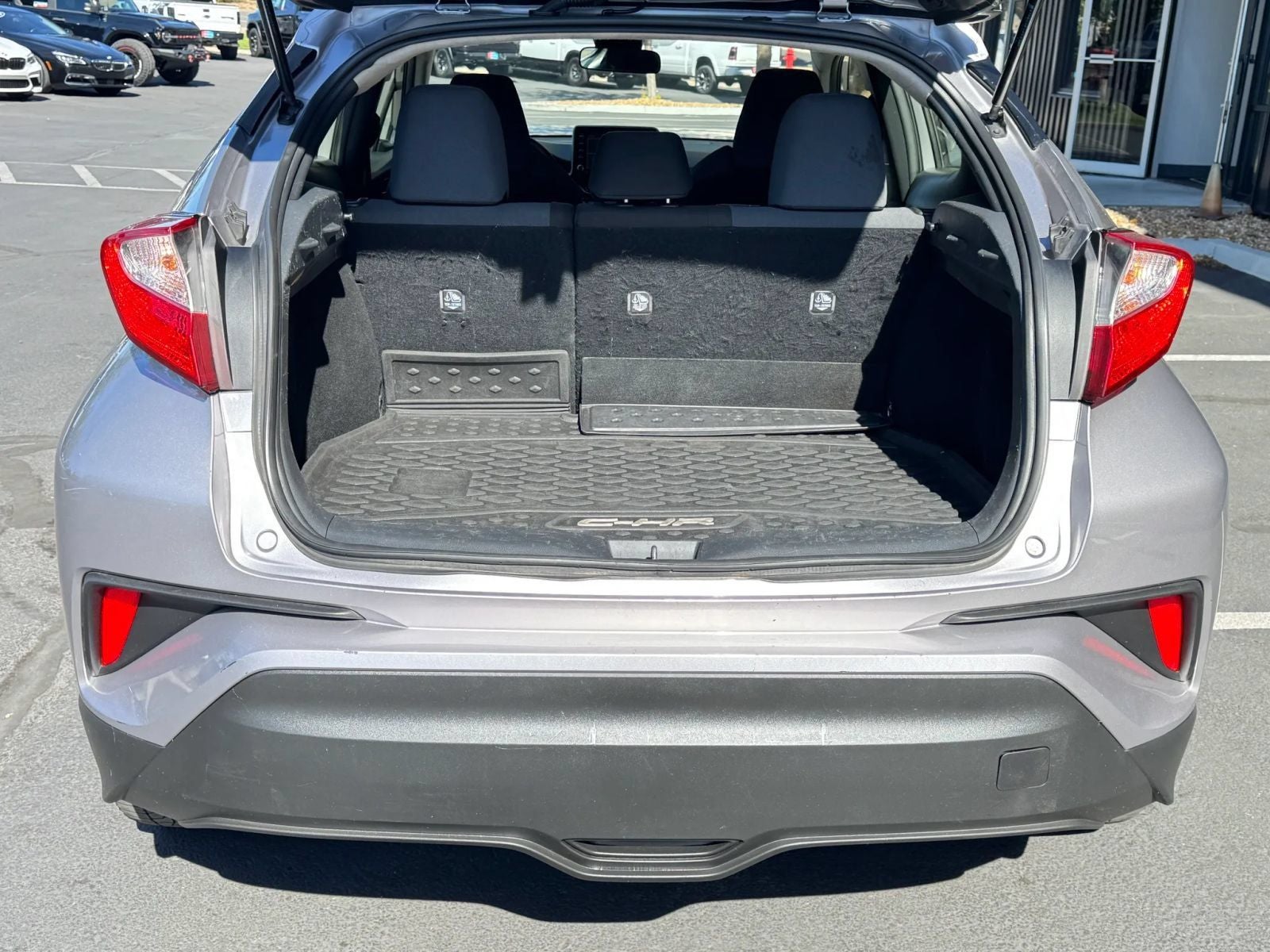 2020 Toyota C-HR LE