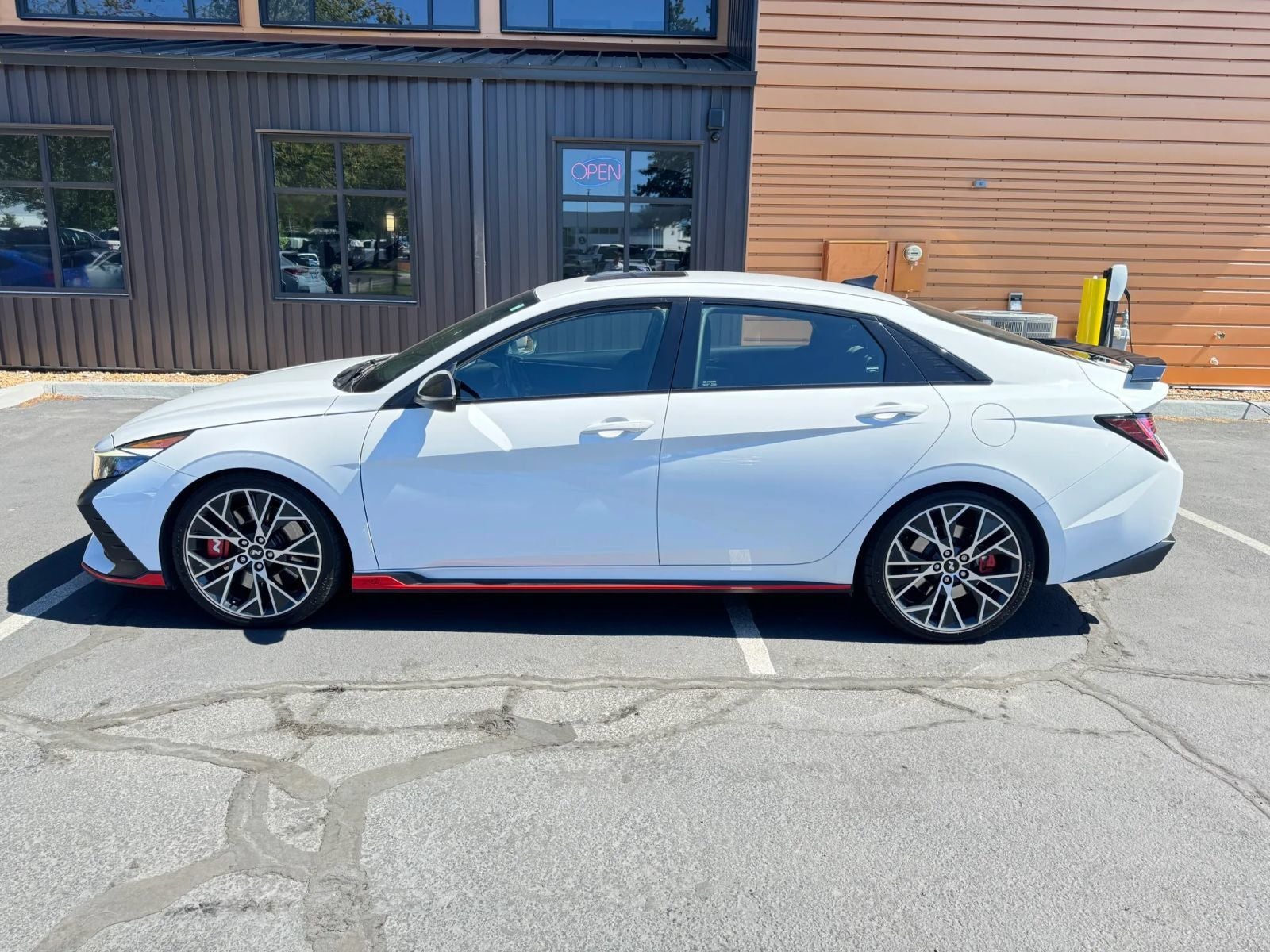 2022 Hyundai Elantra N Base