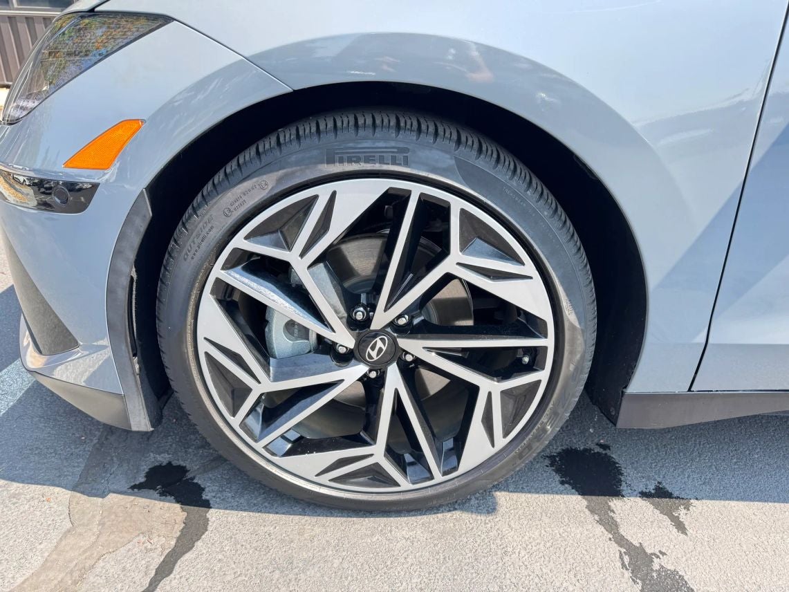 2024 Hyundai IONIQ 6 Limited Sedan 4D