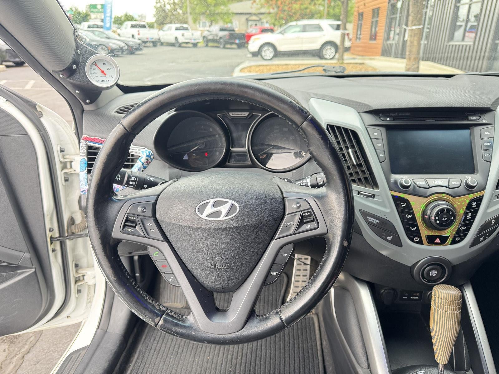 2013 Hyundai Veloster Turbo w/Black Int