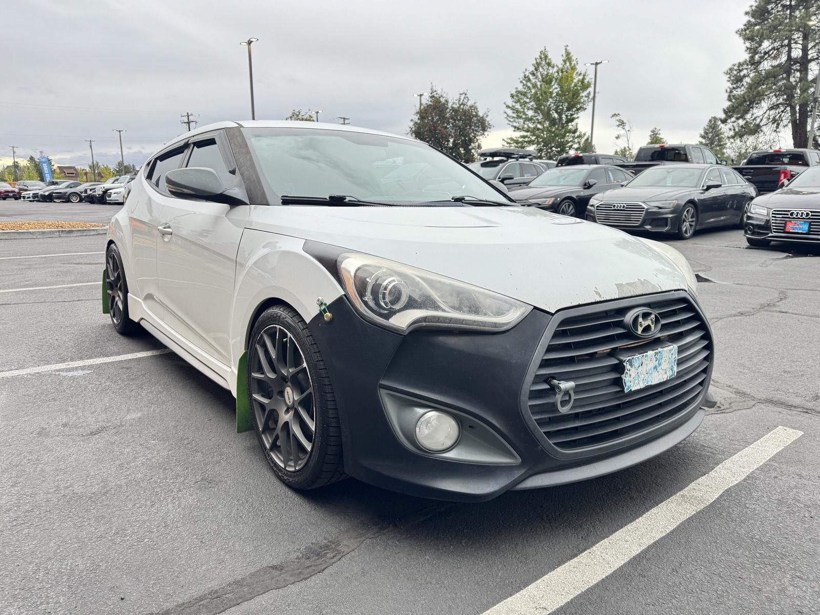 2013 Hyundai Veloster Turbo w/Black Int