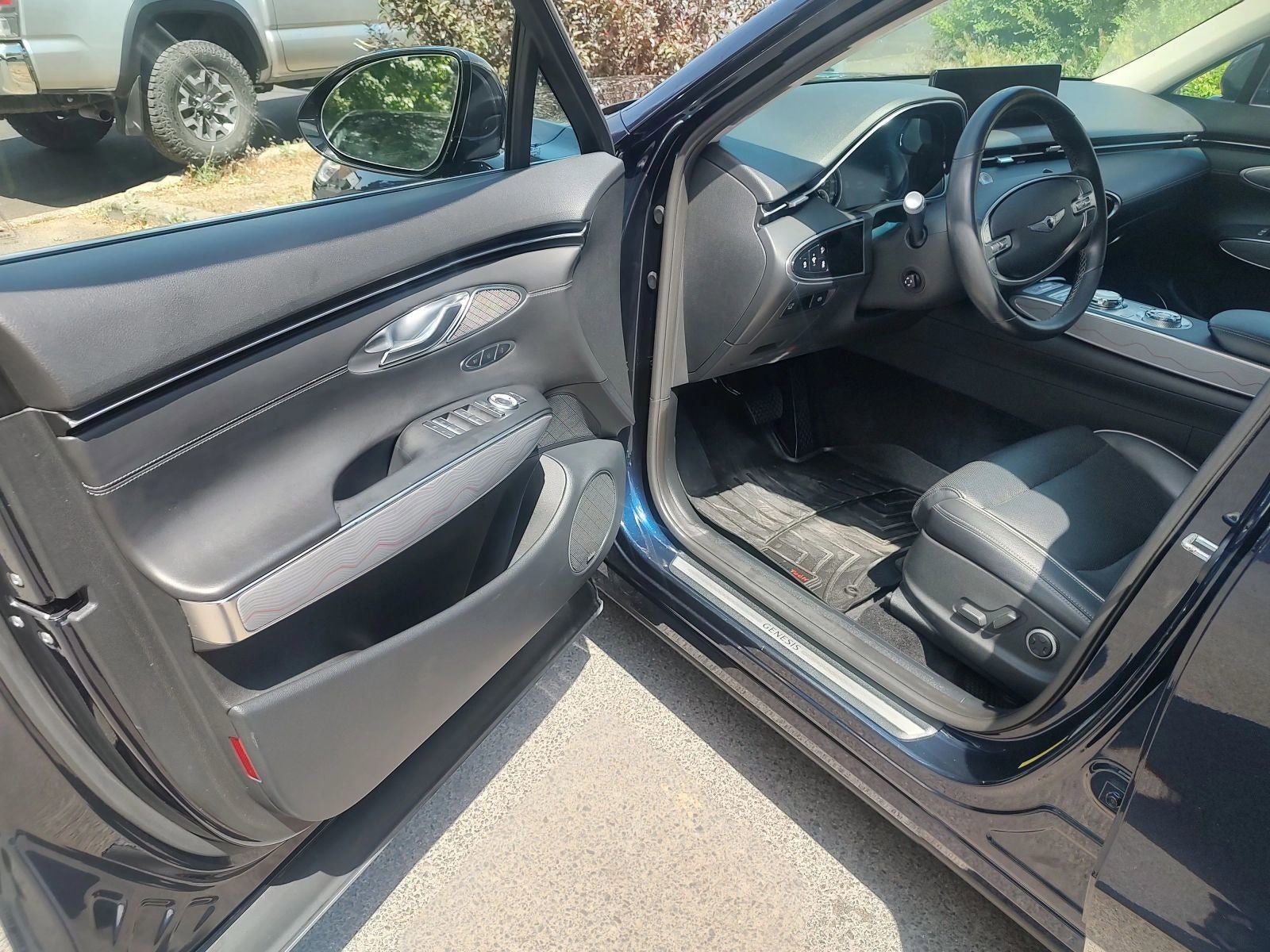 2022 Genesis GV70 2.5T