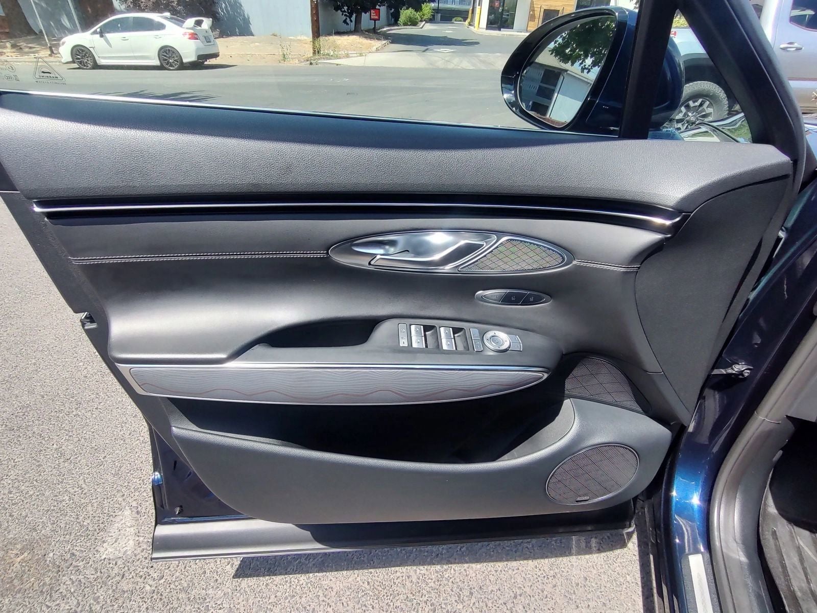 2022 Genesis GV70 2.5T