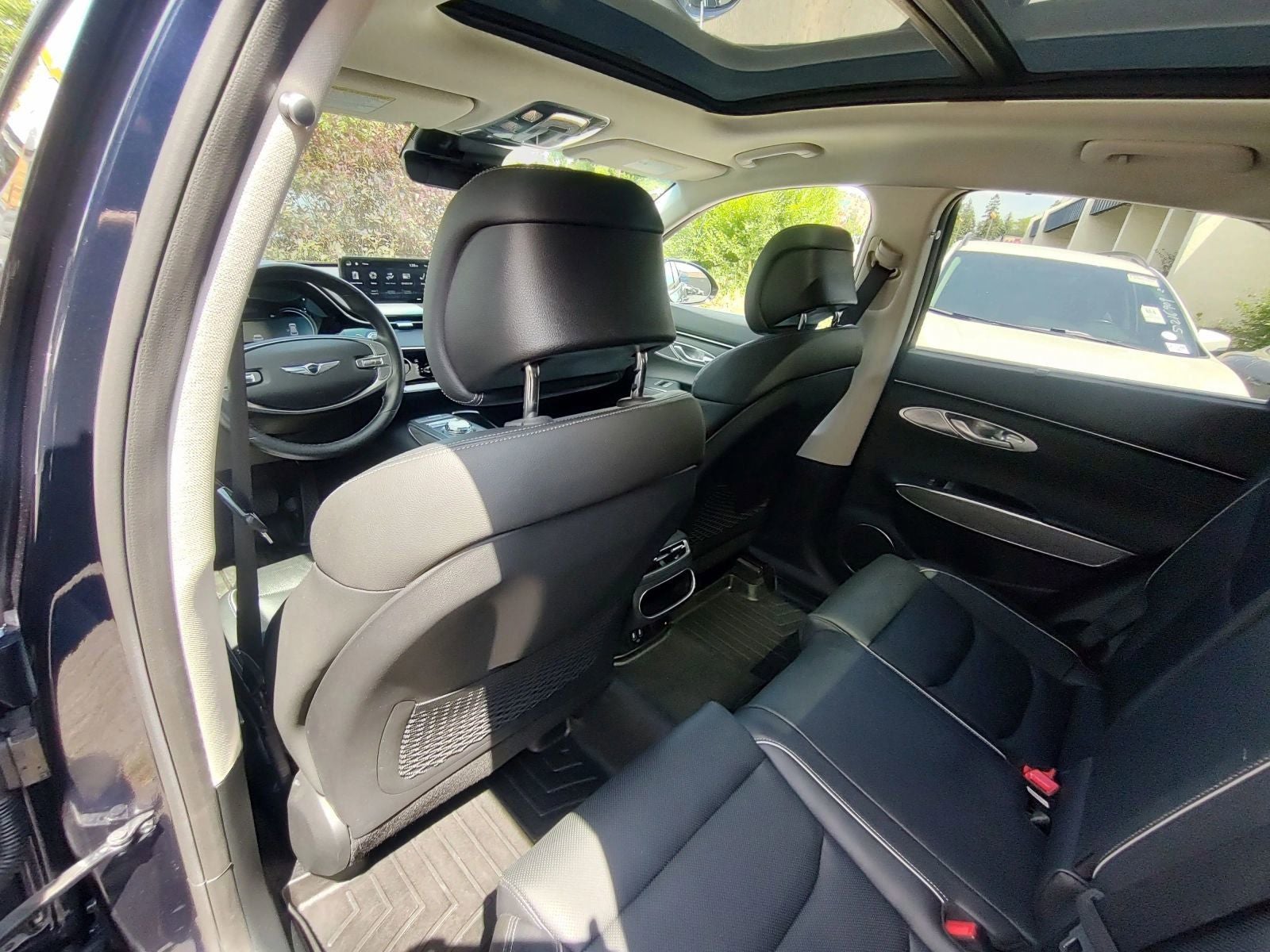 2022 Genesis GV70 2.5T