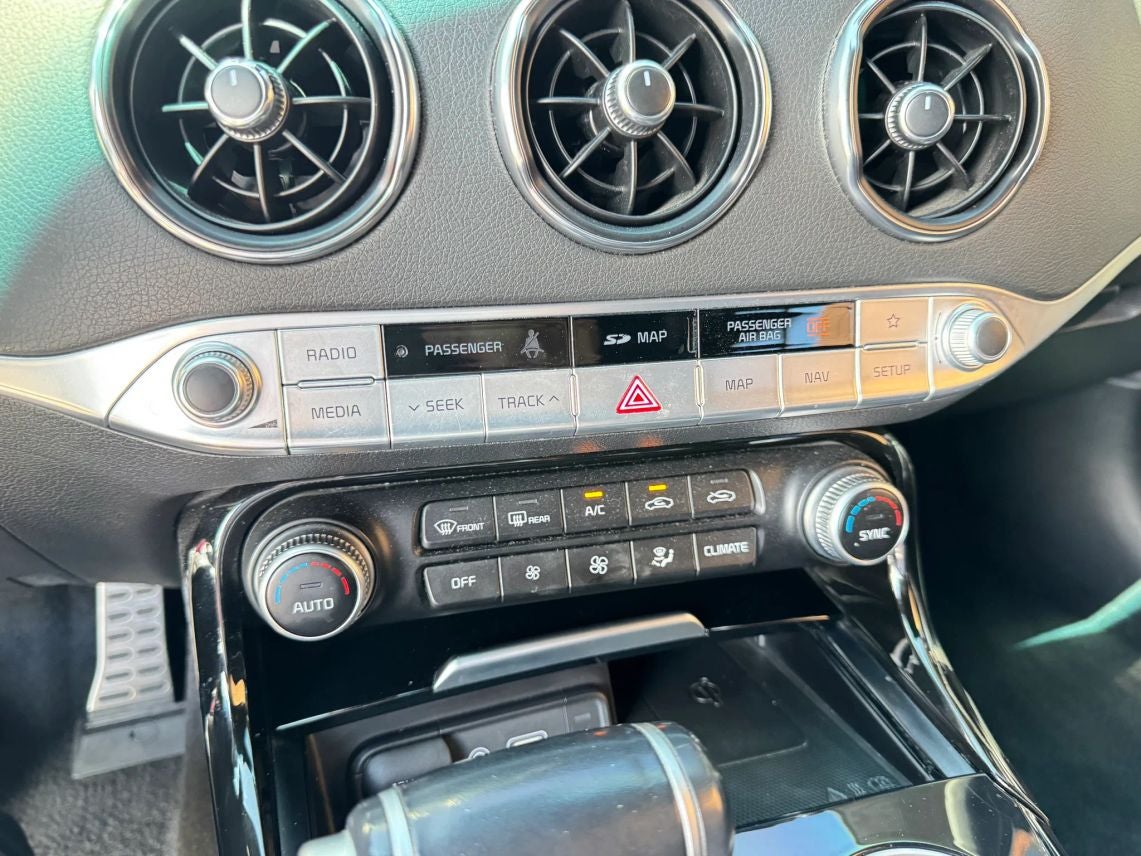 2020 Kia Stinger GT-Line Sedan 4D