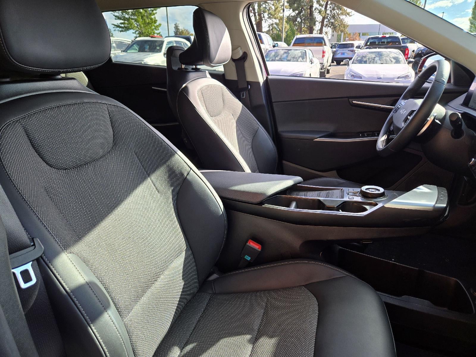 2024 Kia EV6 Light Long Range
