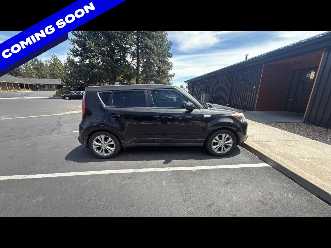 2015 Kia Soul + Wagon 4D