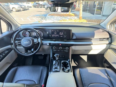 2022 Kia Carnival LX w/Seat Pkg Minivan 4D