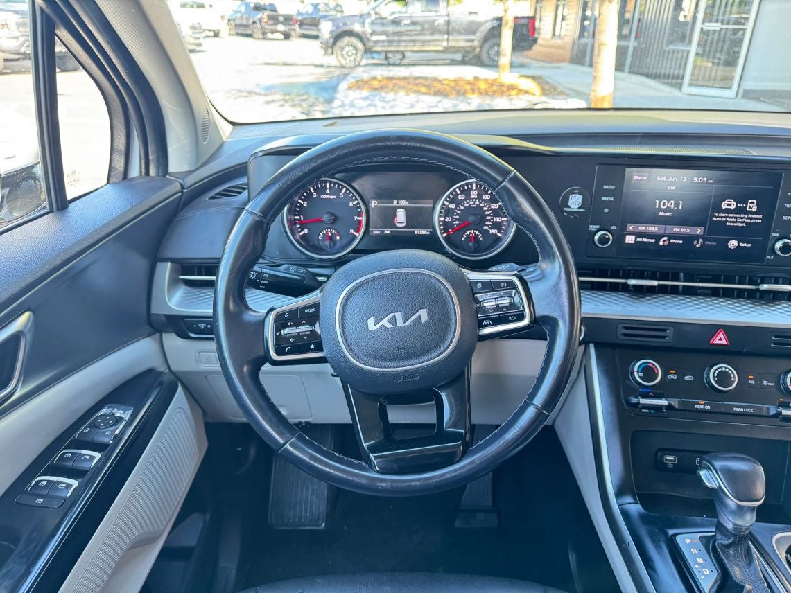 2022 Kia Carnival LX w/Seat Pkg Minivan 4D