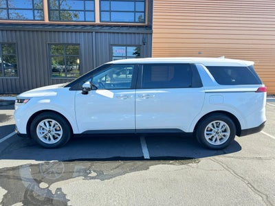 2022 Kia Carnival LX w/Seat Pkg Minivan 4D