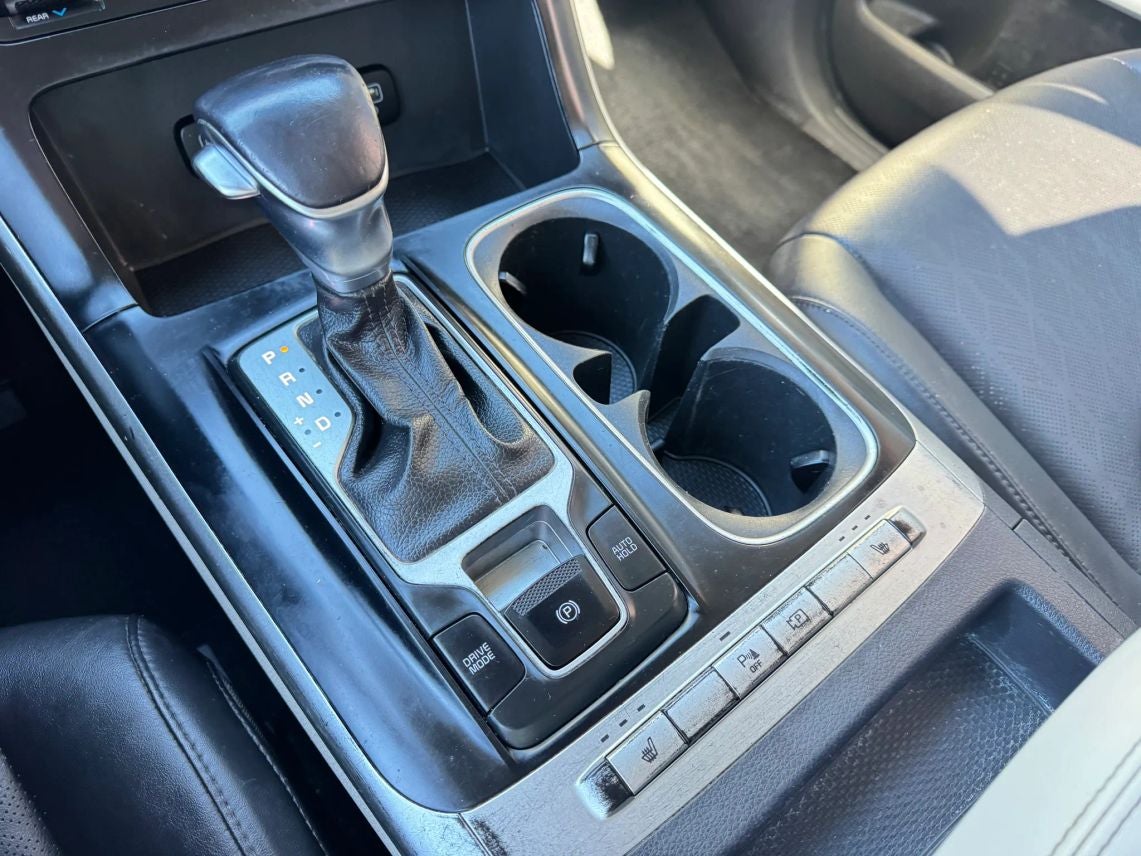 2022 Kia Carnival LX w/Seat Pkg Minivan 4D
