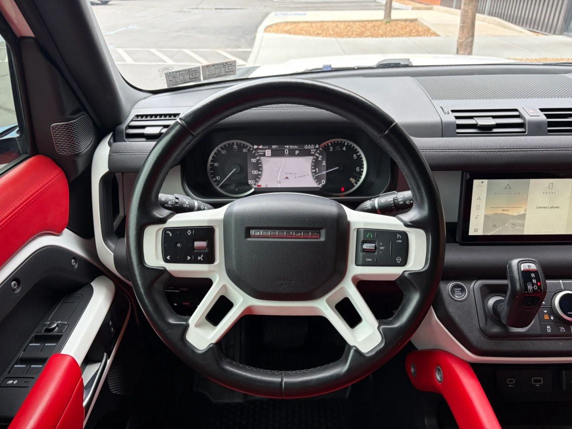 2023 Land Rover Defender 110 S (2023.5) Sport Utility 4D