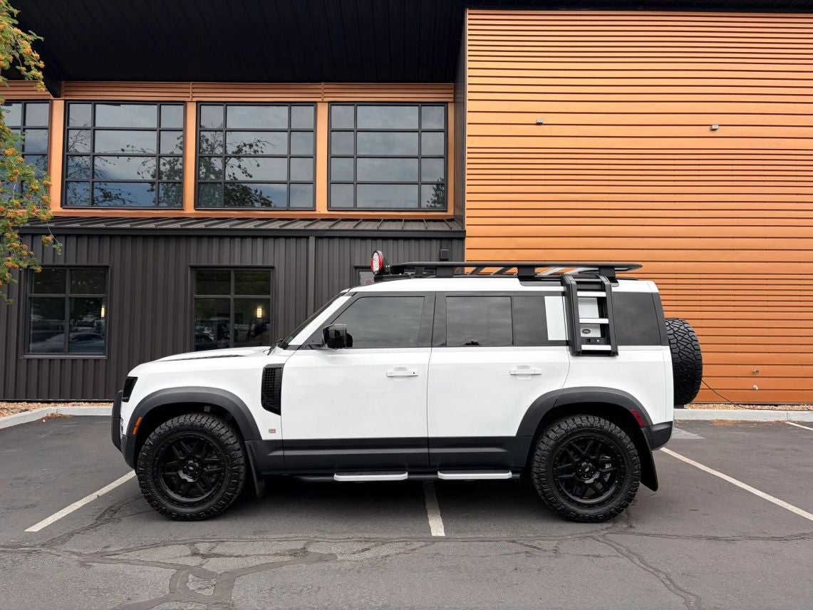 2023 Land Rover Defender 110 S (2023.5) Sport Utility 4D