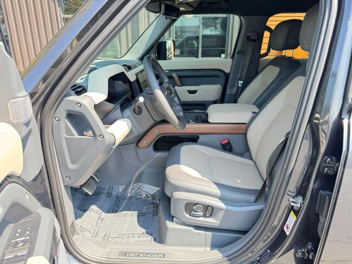 2023 Land Rover Defender 130 X Sport Utility 4D