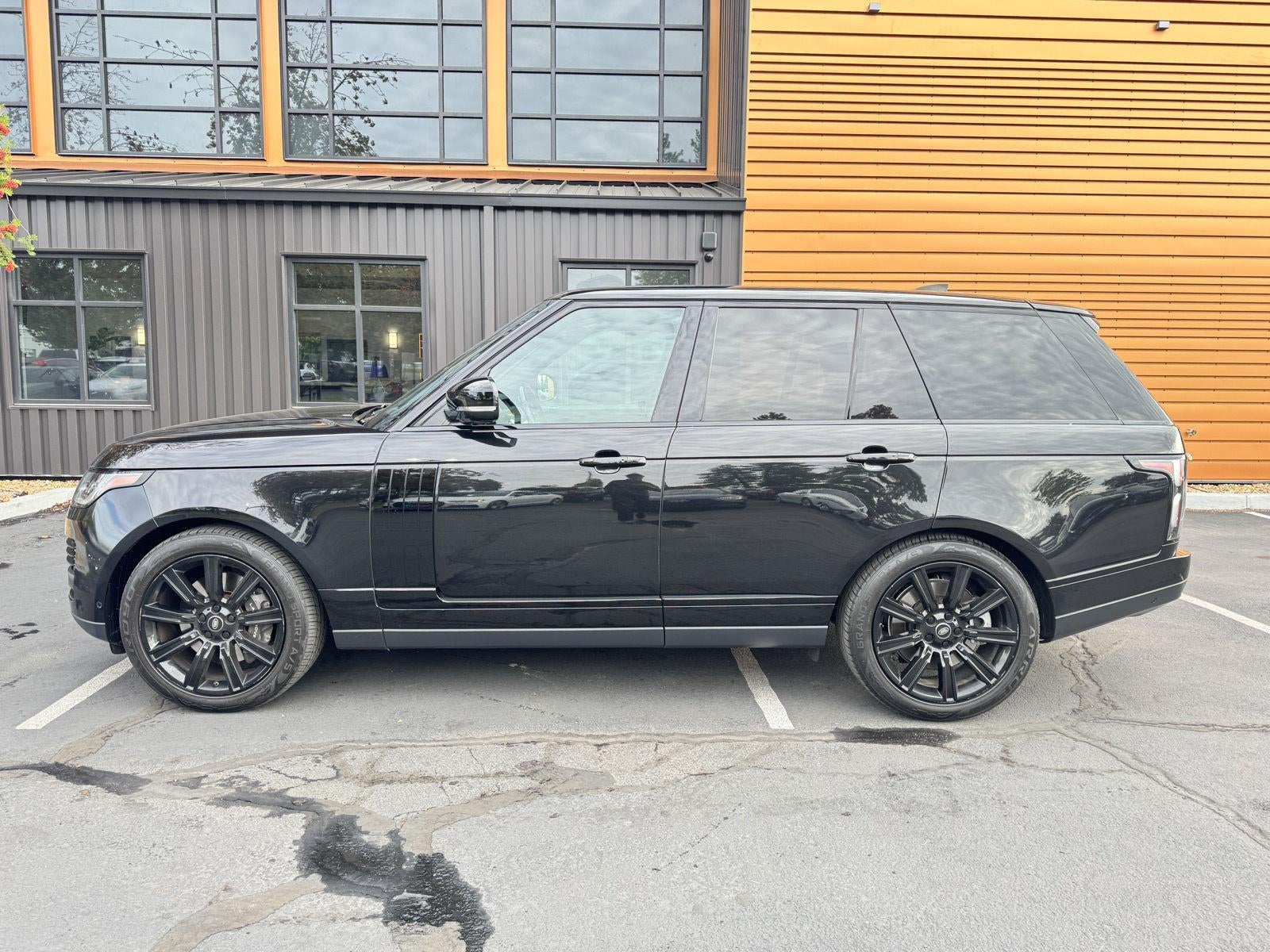 2020 Land Rover Range Rover HSE