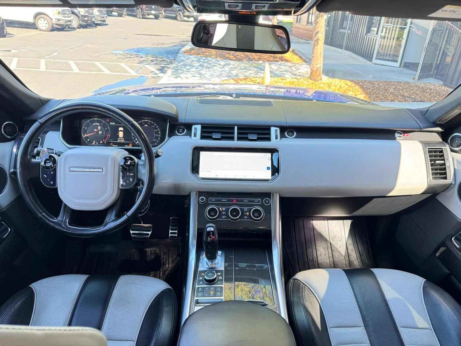 2016 Land Rover Range Rover Sport 5.0L V8 Supercharged SVR