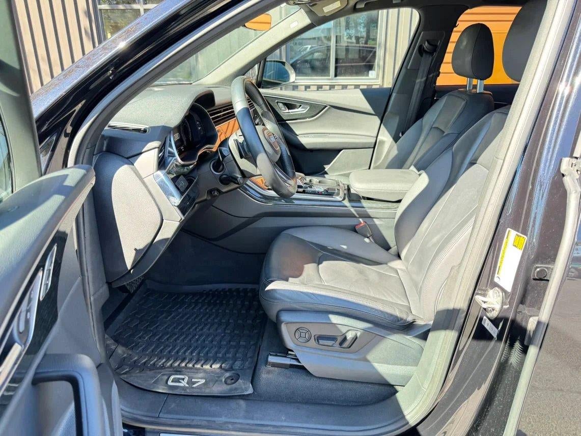 2020 Audi Q7 Premium