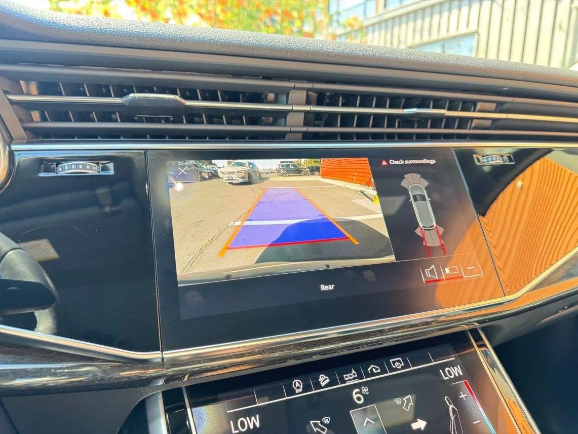 2020 Audi Q7 Premium
