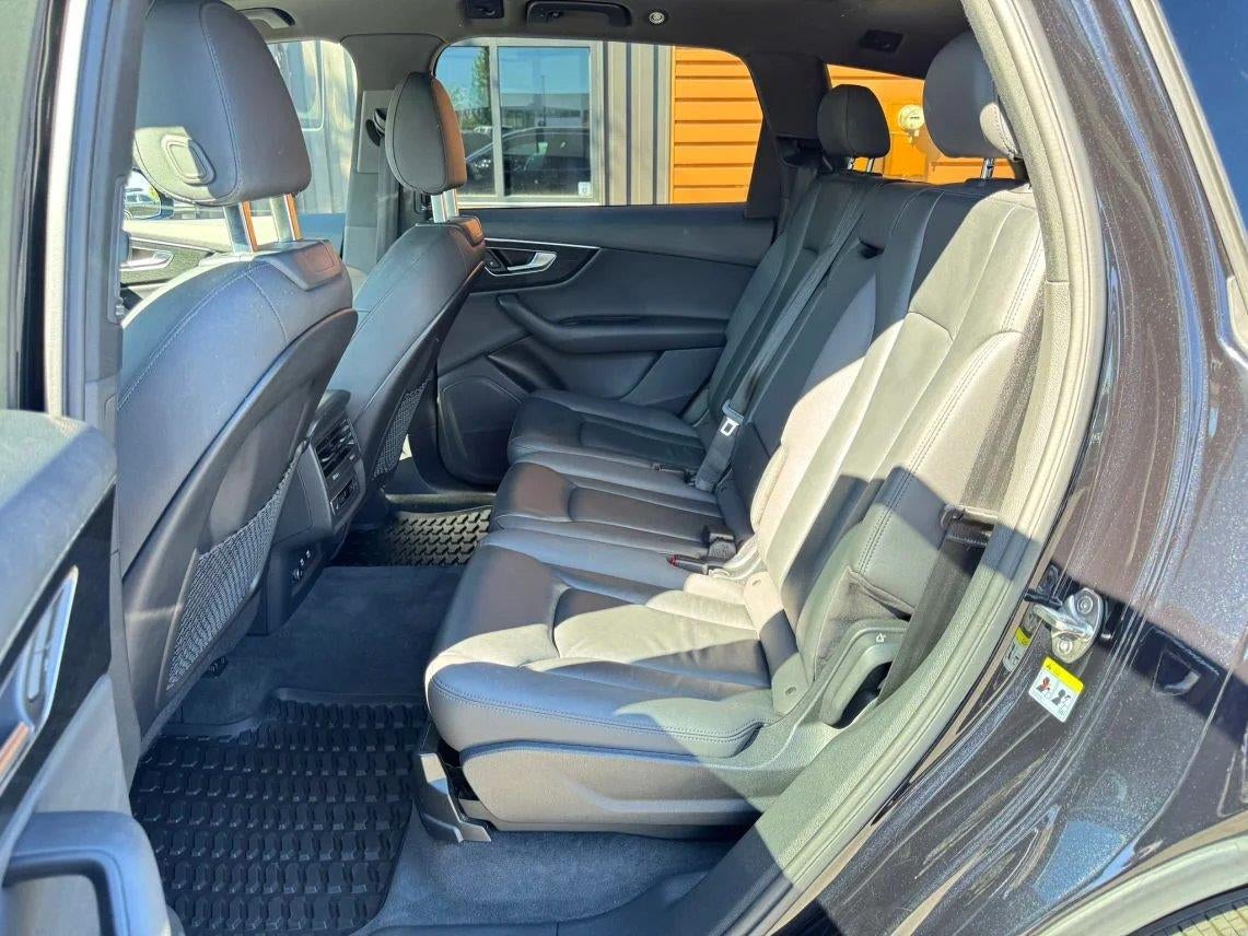 2020 Audi Q7 Premium