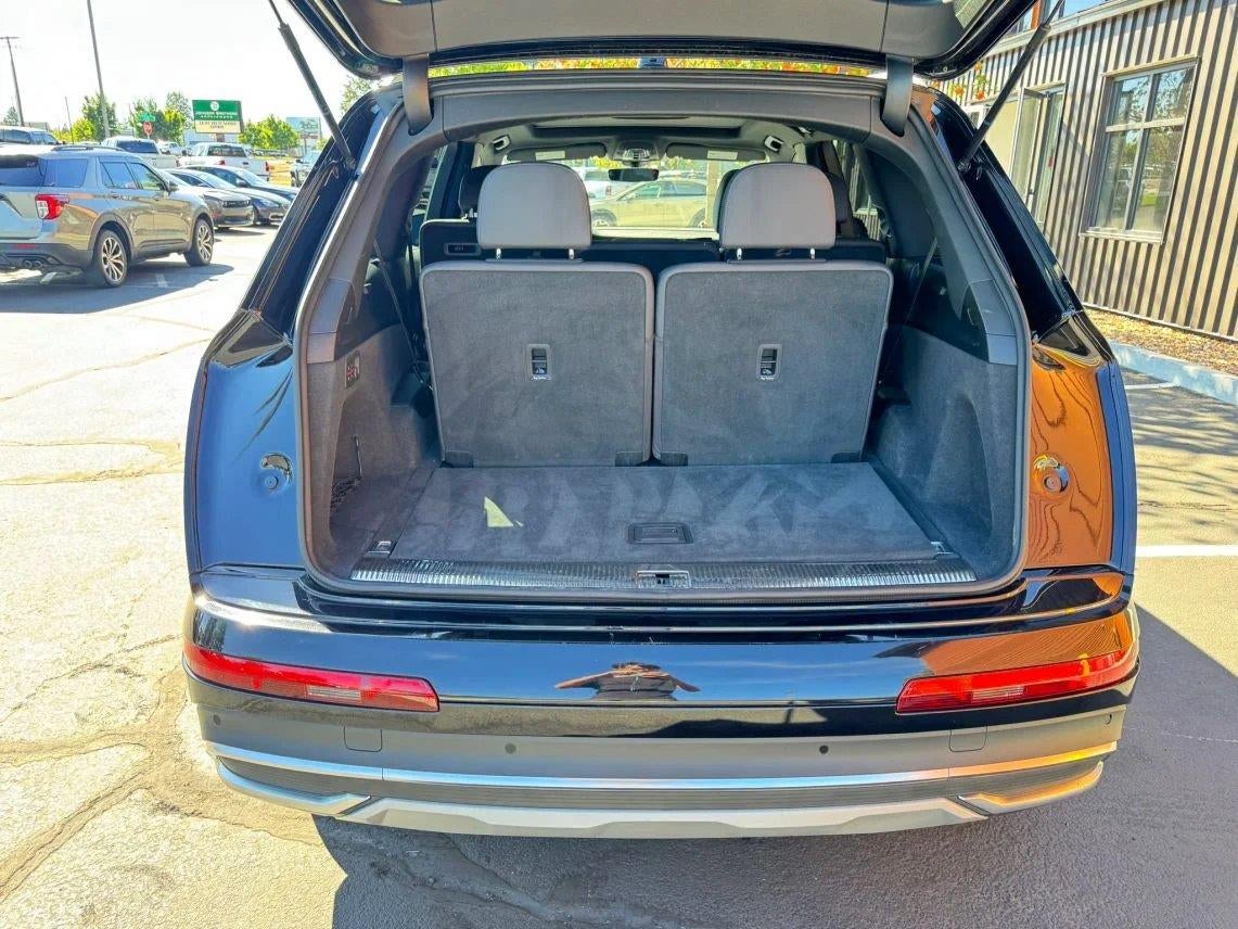 2020 Audi Q7 Premium