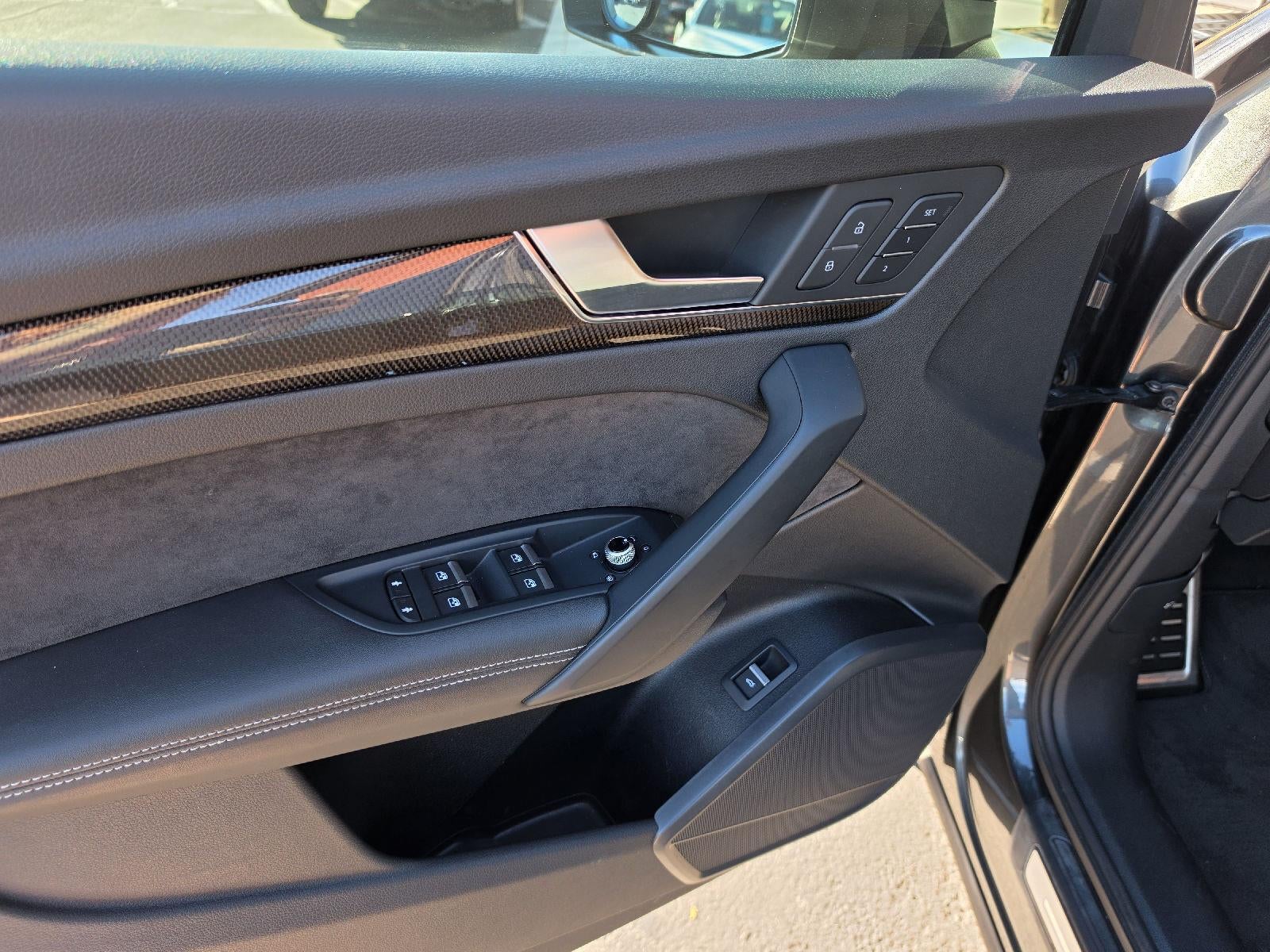 2020 Audi SQ5 Premium Plus