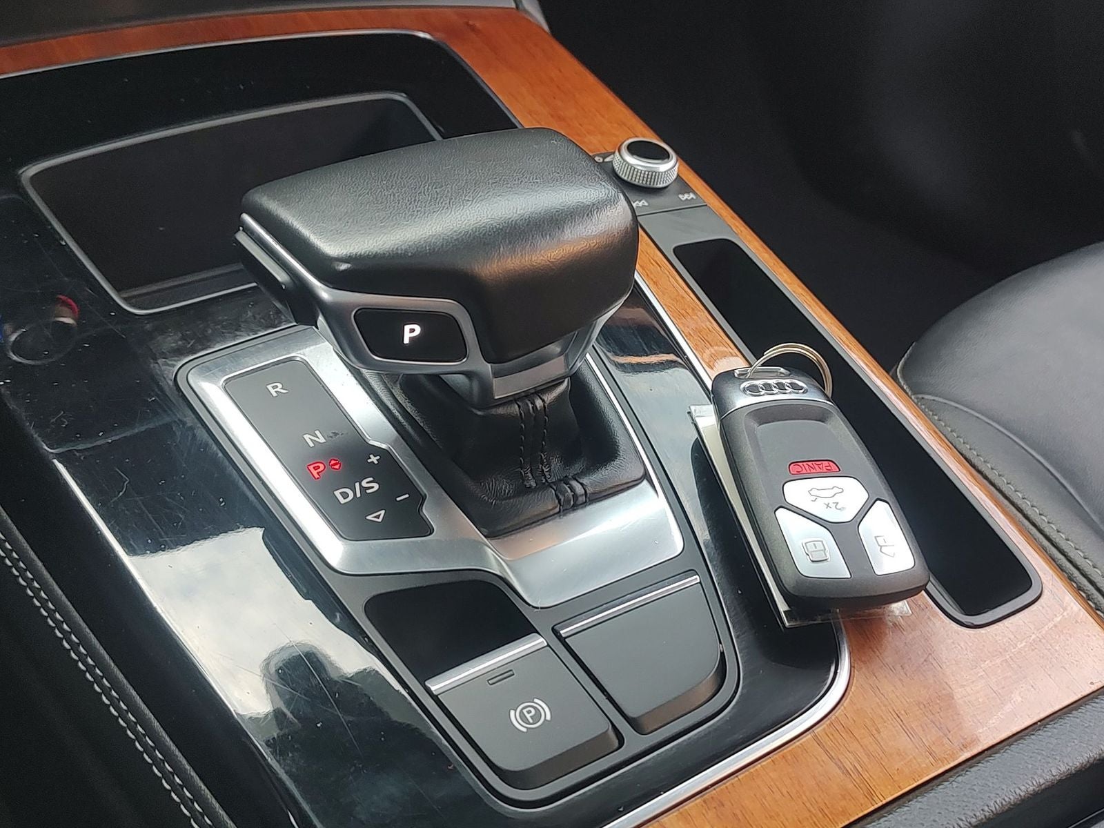 2021 Audi Q5 45 Premium Plus quattro