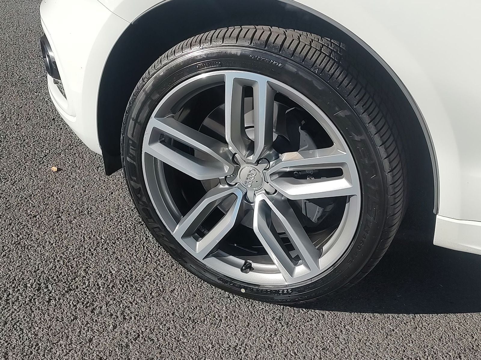 2016 Audi SQ5 3.0T Premium Plus quattro