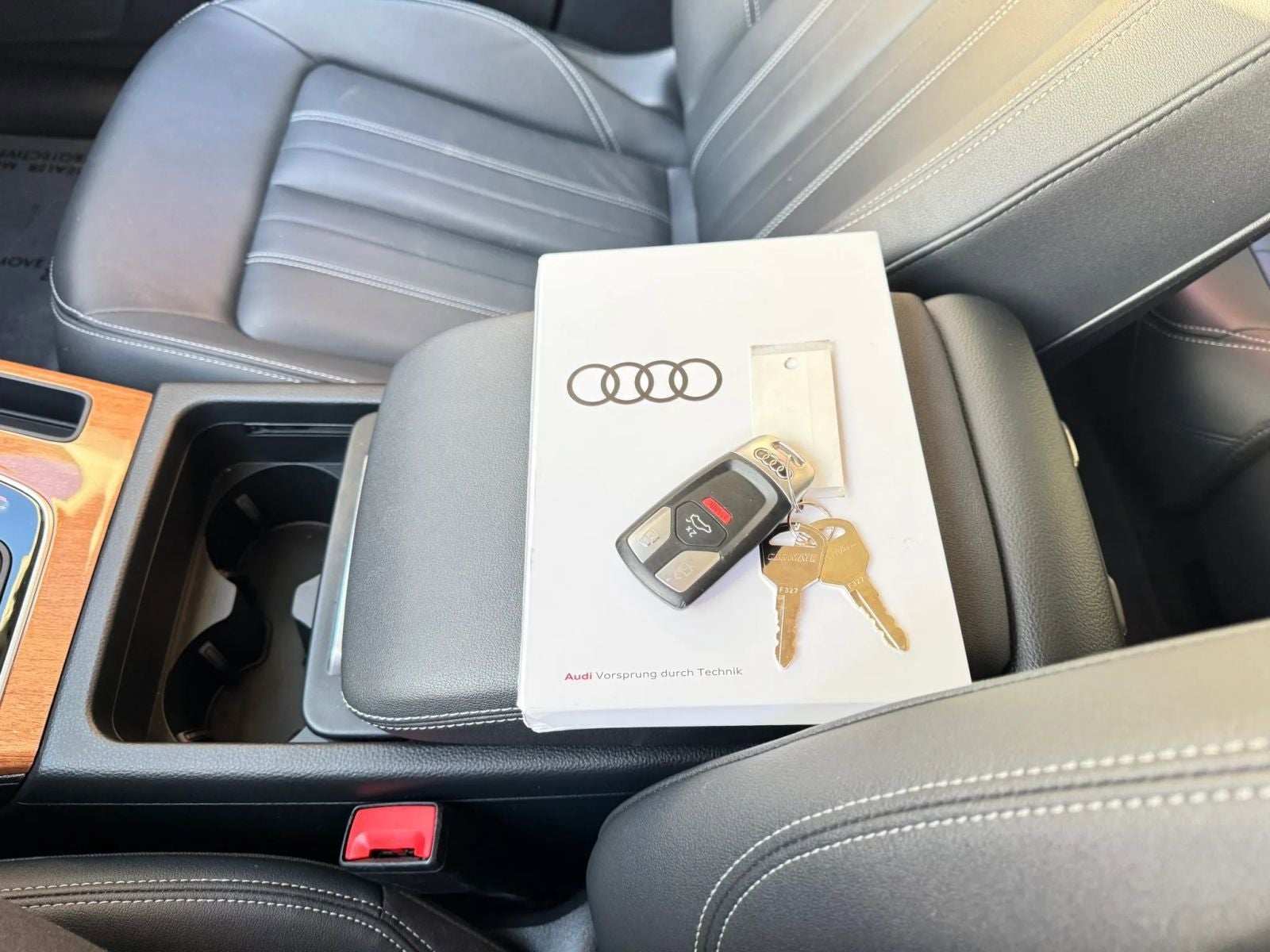 2022 Audi Q5 45 S line Premium quattro