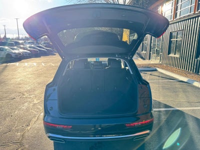 2022 Audi Q5 45 S line Premium quattro