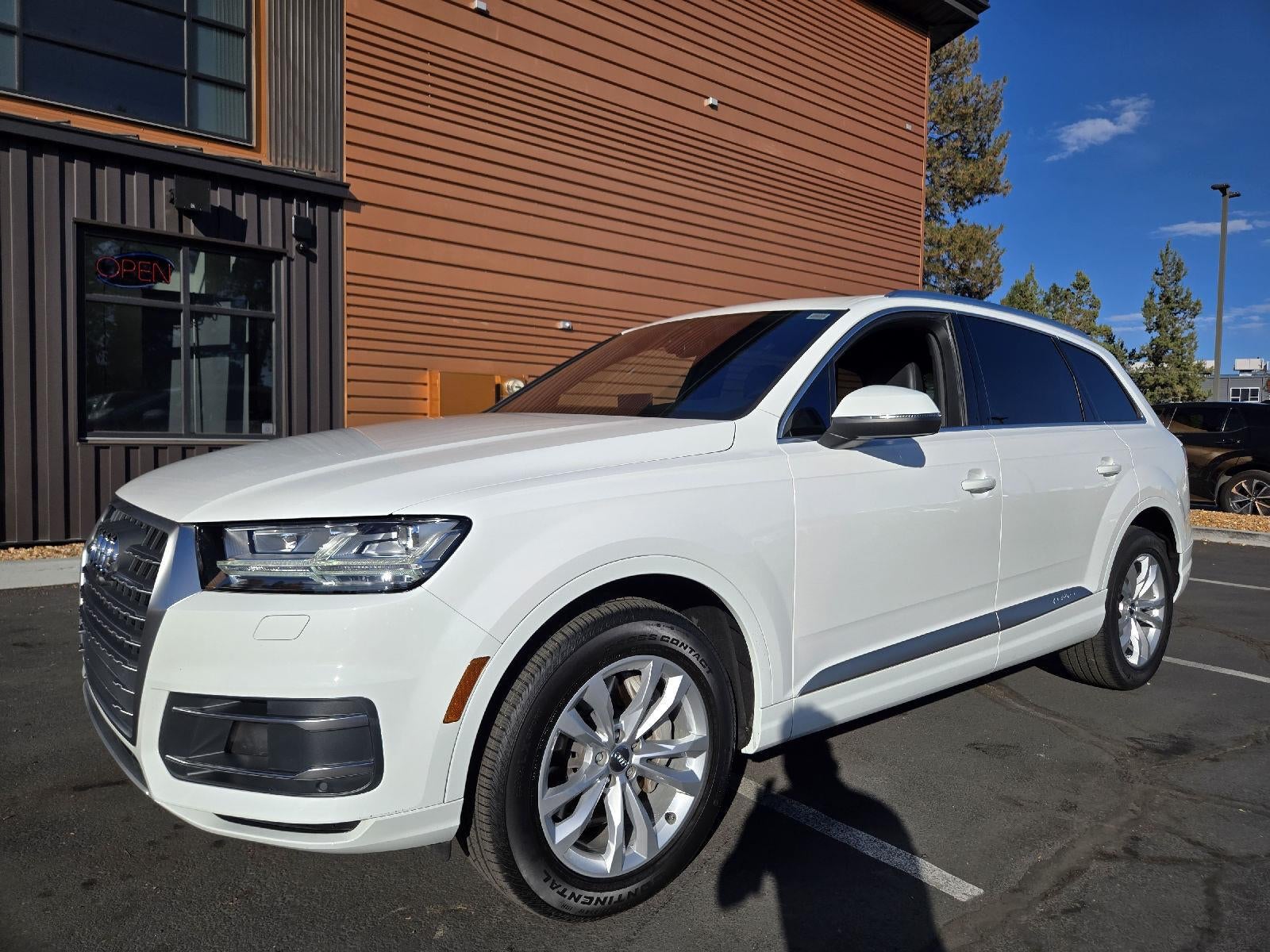 2019 Audi Q7 55 TFSI Premium Plus Sport Utility 4D
