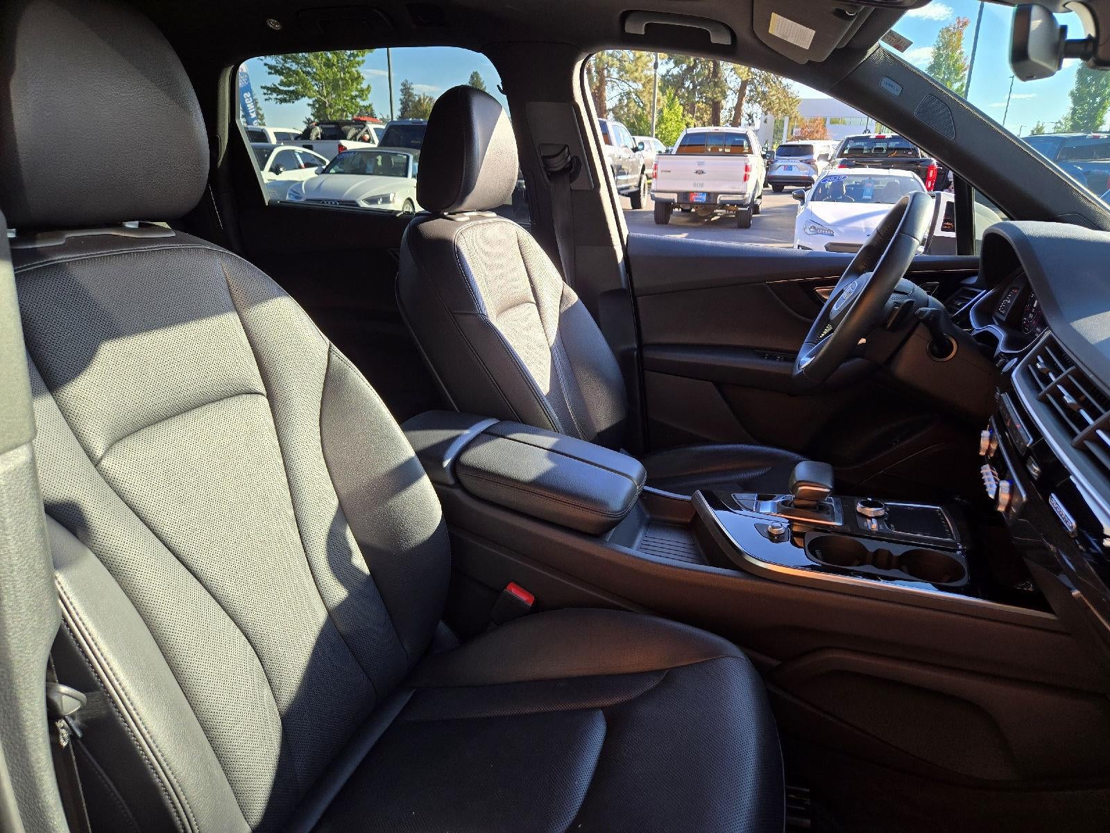 2019 Audi Q7 55 TFSI Premium Plus Sport Utility 4D
