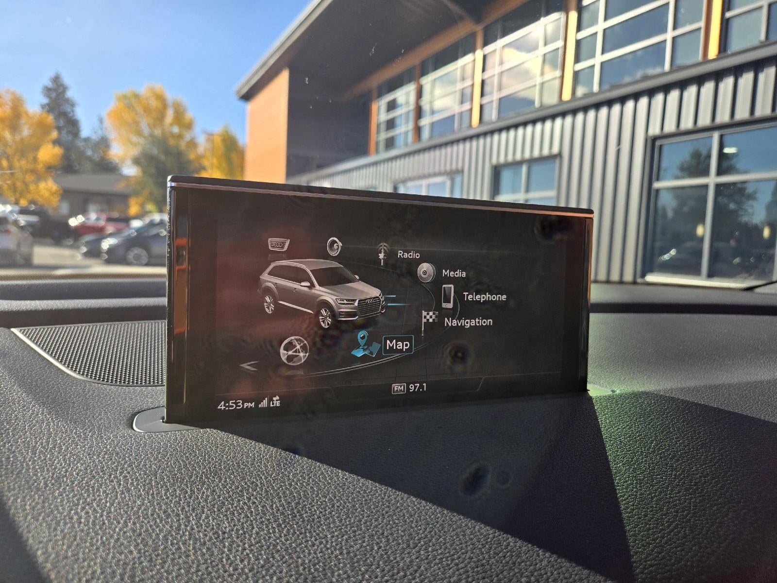 2019 Audi Q7 55 TFSI Premium Plus Sport Utility 4D