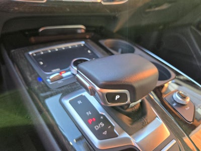 2019 Audi Q7 55 TFSI Premium Plus Sport Utility 4D