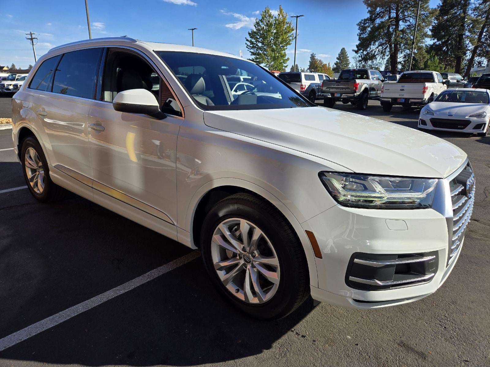 2019 Audi Q7 55 TFSI Premium Plus Sport Utility 4D