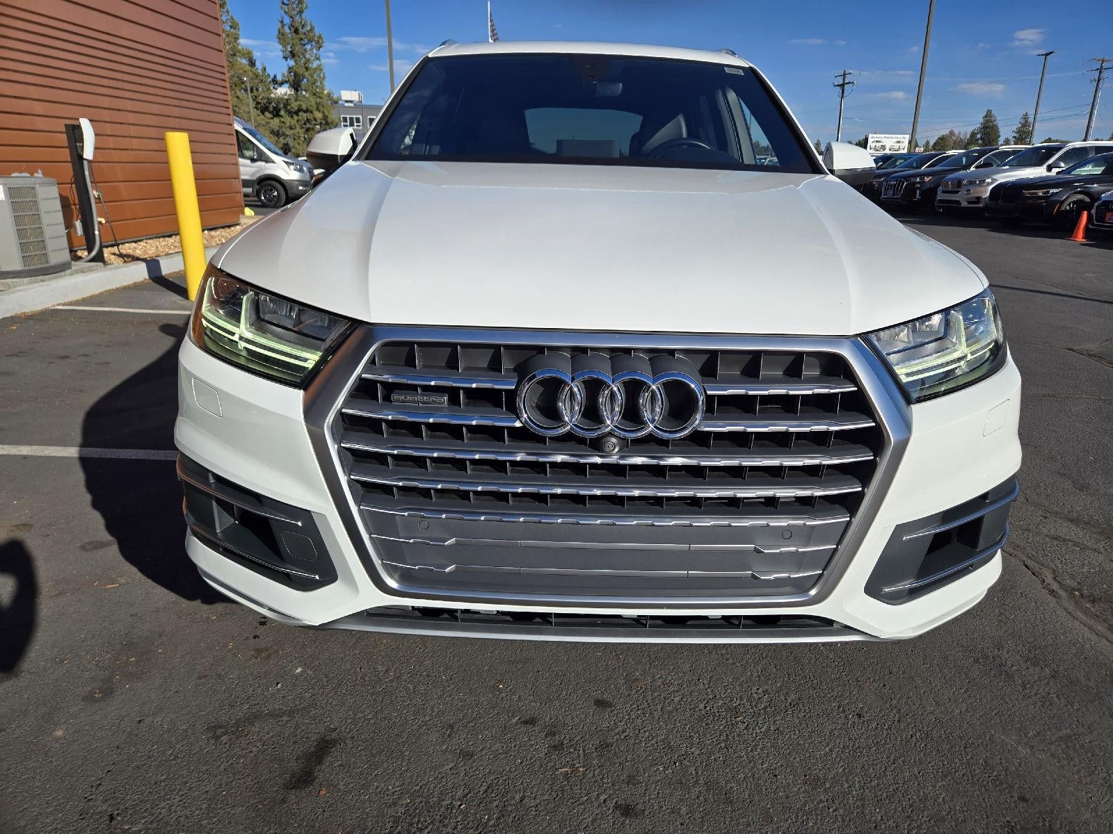 2019 Audi Q7 55 TFSI Premium Plus Sport Utility 4D
