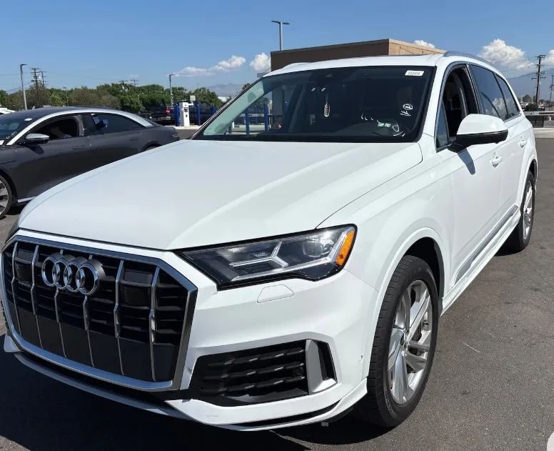 2022 Audi Q7 55 TFSI Premium Plus Sport Utility 4D