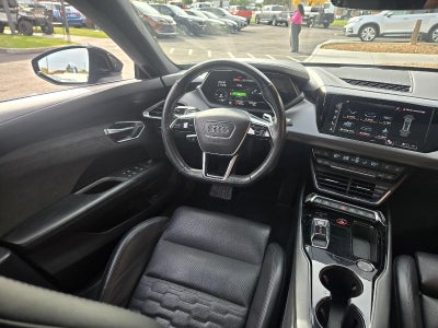 2022 Audi e-tron GT Prestige