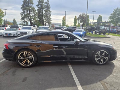 2022 Audi e-tron GT Prestige