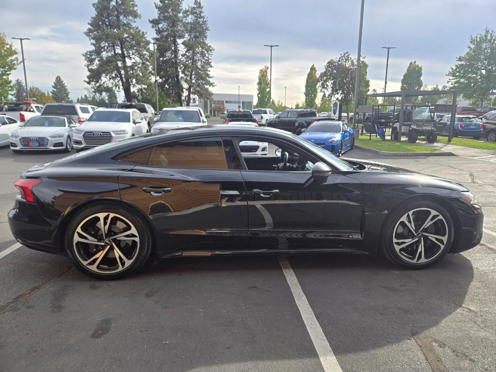 2022 Audi e-tron GT Prestige