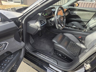 2022 Audi e-tron GT Prestige