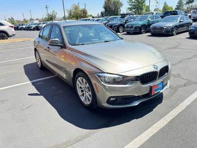 2017 BMW 3 Series 320i xDrive Sedan 4D
