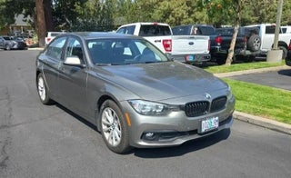 2017 BMW 3 Series 320i xDrive Sedan 4D