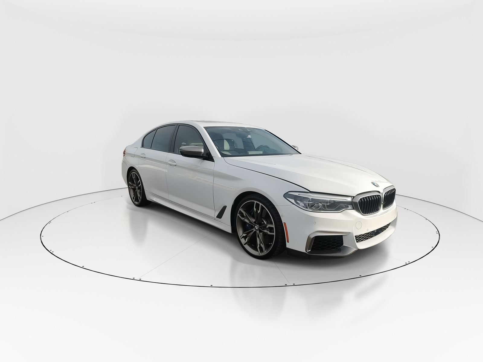 2019 BMW 5 Series M550i xDrive